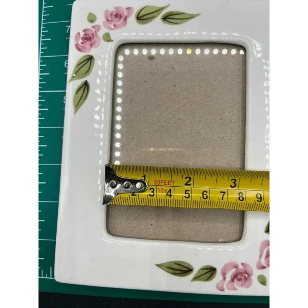 3 1/5 X 5 ceramic floral picture frame